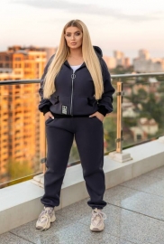 Спортивний костюм