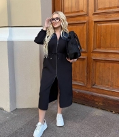 Платье женское миди чёрное повседневное из костюмной ткани и джинса с поясом и молнией осеннее