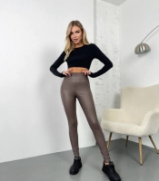 Лосины женские утепленные из матовой эко-кожи на флисе с высокой посадкой облегающие осенние