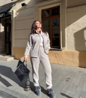 Спортивный костюм женский бежевый из трехнитки хб стрейч на флисе утепленный с курткой на молнии и брюками осенне-зимний больших размеров