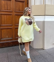 Платье-туника женское из трехнитки с начесом с карманами и принтом сердце лео осеннее зимнее