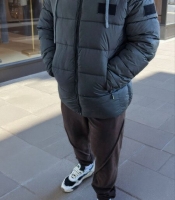 Куртка мужская тёмно-хаки прямая из плащевой ткани с утеплителем холлофайбер синтепух со съёмным капюшоном и обманкой до –20°С осенне-зимняя