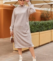 Платье-гольф женское ангорное с карманами и декоративными стразами осеннее