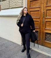 Костюм женский осенне-зимний флисовый: удлинённое худи с капюшоном и лосины чёрные