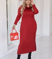 Платье прямого кроя женское трикотаж ангора миди с воротником-хомутом и боковыми разрезами осенне-зимнее