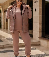 Костюм-тройка женский утеплённый трёхнитка с жилетом из плащёвки Лаке на подкладке осенне-зимний