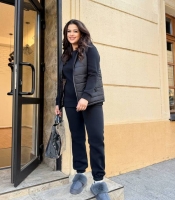 Костюм-тройка женский утеплённый трёхнитка с жилетом из плащёвки Лаке на подкладке осенне-зимний