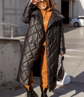 Куртка женская длинная стёганая из плащевки Лаке с боковой застёжкой и утеплителем синтепон 200 демисезонная