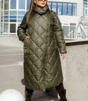 Куртка женская осенне-зимняя длинная стёганая из плащевки с утеплителем и асимметричной молнией хаки
