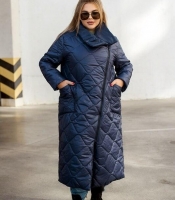 Куртка женская осенне-зимняя длинная стёганая из плащевки с утеплителем и асимметричной молнией синяя