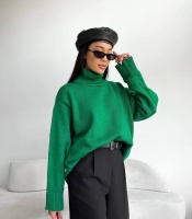 Свитер женский осенне-зимний оверсайз в стиле Massimo с высоким воротником из фабричной вязки