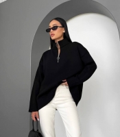 Свитер женский осенне-зимний оверсайз с воротником-стойкой и молнией из фабричной вязки