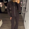 Спортивный костюм женский из замши: укороченная кофта на молнии и прямые брюки с клешем осенний зимний  k-124768