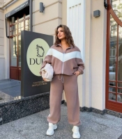 Спортивный костюм-двойка женский из двустороннего флиса с контрастными вставками и брюками палаццо осенне-зимний