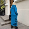 Платье-худи женское удлинённое из трёхнитки на флисе с капюшоном и боковыми разрезами осенне-зимнее  k-124796