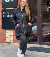 Куртка женская удлинённая из водоотталкивающей плащевки на синтепоне 200 г/м² с капюшоном зимняя