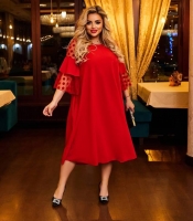 Платье-трапеция женское из креп дайвинга с декоративными рукавами из флокированной сетки осеннее зимнее