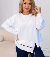 Свитшот женский белый свободного кроя из двунитки с декоративной вставкой и молнией осенне-зимний