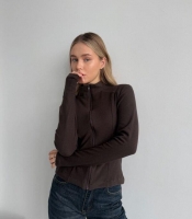 Термокофта женская приталенного кроя на молнии из ткани пума осенне-зимняя