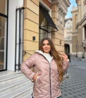 Куртка женская стёганая из плащёвки лаке с силиконовым утеплителем средней длины осенне-зимняя
