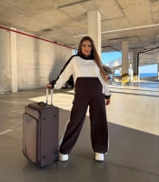 Спортивный костюм-двойка женский из турецкого флиса Polar с худи и прямыми брюками на резинке осенне-зимний