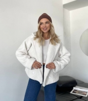 Пальто-пиджак женское из эко-меха Тедди на подкладке oversize осенне-зимнее