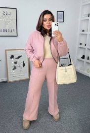 Спортивний костюм Спортивний костюм