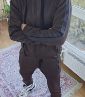 Костюм-двойка мужской спортивный из ткани люкс на флисе с капюшоном и молнией осенний зимний