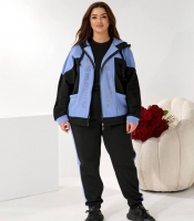 Спортивный костюм женский осенне-зимний голубой с чёрным из трёхнитки на флисе с капюшоном и вставками из страз: куртка и брюки утеплённые