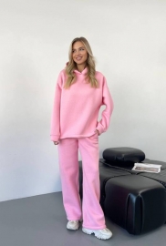 Спортивний костюм Спортивний костюм