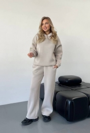 Спортивний костюм Спортивний костюм