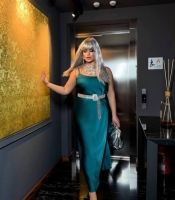 Платье-комбинация женское атласное (королевский атлас) с регулируемыми бретелями прямого силуэта макси вечернее осеннее зимнее