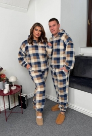 Пижама женская пушистая махровая худи и брюки осенне-зимняя Пижама женская пушистая махровая худи и брюки осенне-зимняя