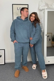 Пижама женская пушистая махровая худи и брюки осенне-зимняя Пижама женская пушистая махровая худи и брюки осенне-зимняя