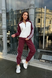 Спортивний костюм