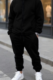 Спортивний костюм