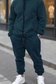 Спортивний костюм