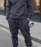 Спортивный костюм мужской графитовый осенне-зимний из двустороннего полар-флиса с худи и джоггерами
