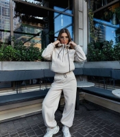 Спортивный костюм женский из микровельвета на флисе утепленный осенний зимний