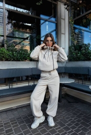 Спортивний костюм Спортивний костюм