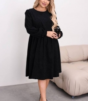 Платье женское вельветовое свободного кроя осеннее зимнее