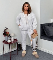 Спортивный костюм женский трехнитка утепленный с худи на змейке и джоггерами осенний зимний