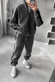 Спортивний костюм