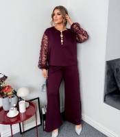 Костюм-двойка женский итальянский трикотаж с гипюровыми вставками осенний зимний