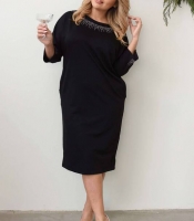 Платье женское трикотажное прямого силуэта осеннее зимнее