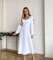 Платье трапеция с длинными рукавами