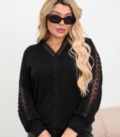 Джемпер женский ангоровый с кружевными рукавами осенне-зимний