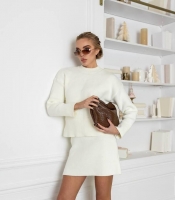 Костюм-двойка женский шерстяной трикотажный оверсайз со свитером и юбкой осенний