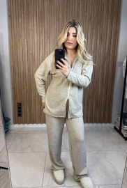 Костюм Костюм