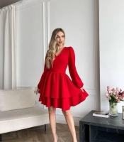 Платье коктейльное женское из костюмной ткани с V образным вырезом расклешенное с пышной юбкой осеннее зимнее